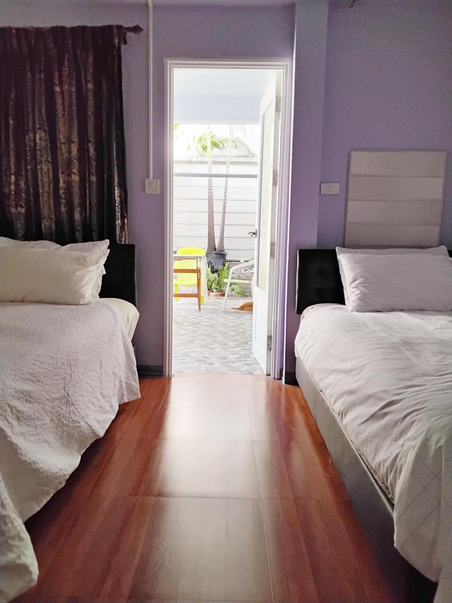 Séjour chez l'habitant Mango Tree Guestroom *